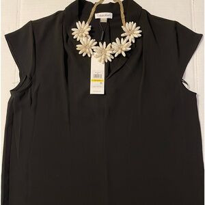 NWT Calvin Kline top medium